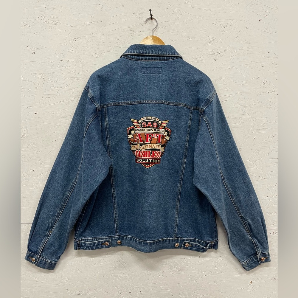 Vintage 90s/Y2K Embroidered Denim Trucker Jacket, Size L - Picture 1 of 8